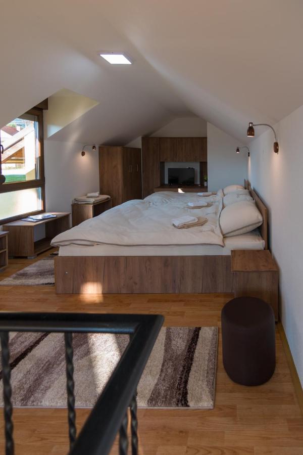 Brick Apartment Bajina Basta Esterno foto