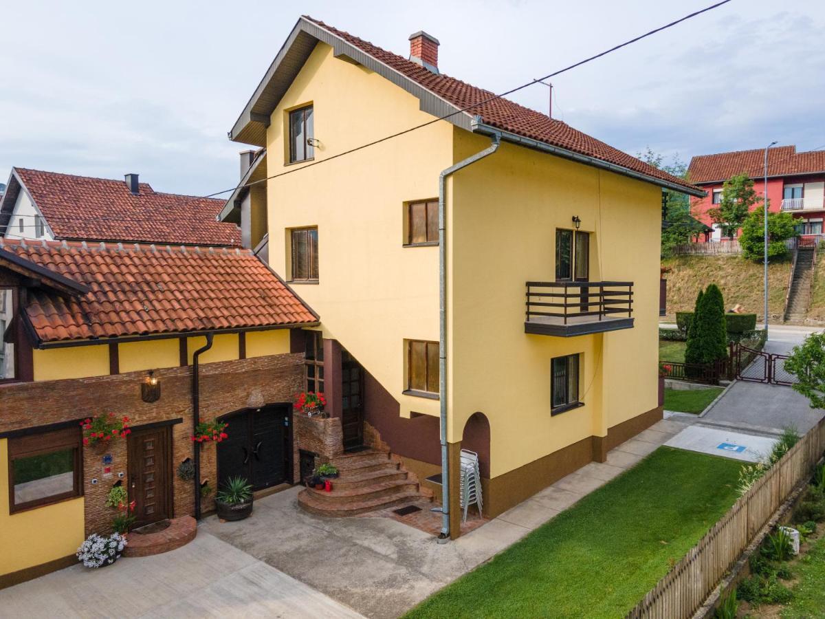 Brick Apartment Bajina Basta Esterno foto