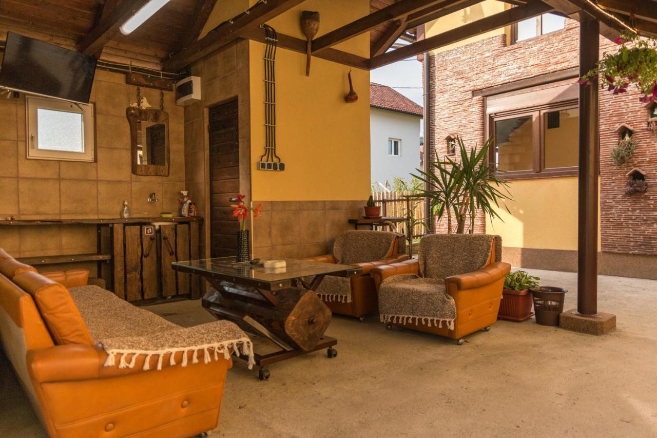 Brick Apartment Bajina Basta Esterno foto